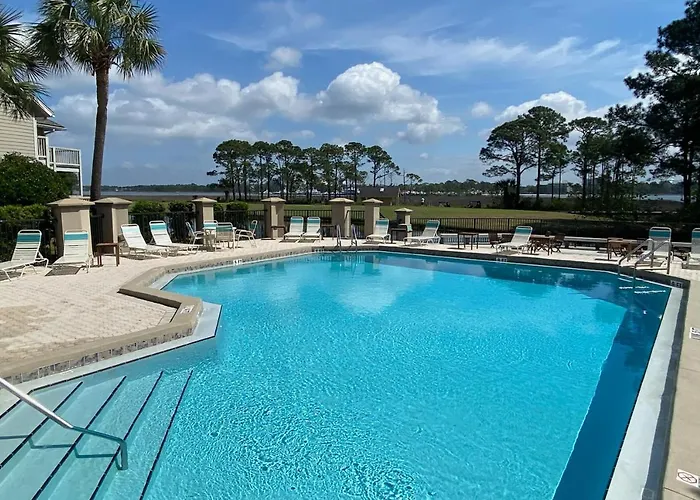 Harbour Point 817