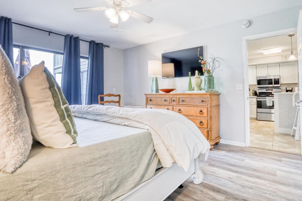 Harbour Point 817 * Destin
