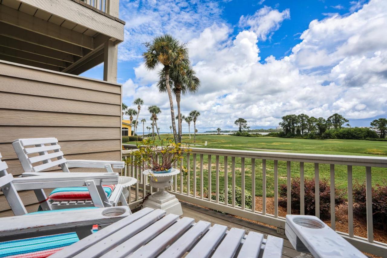 Harbour Point 817
